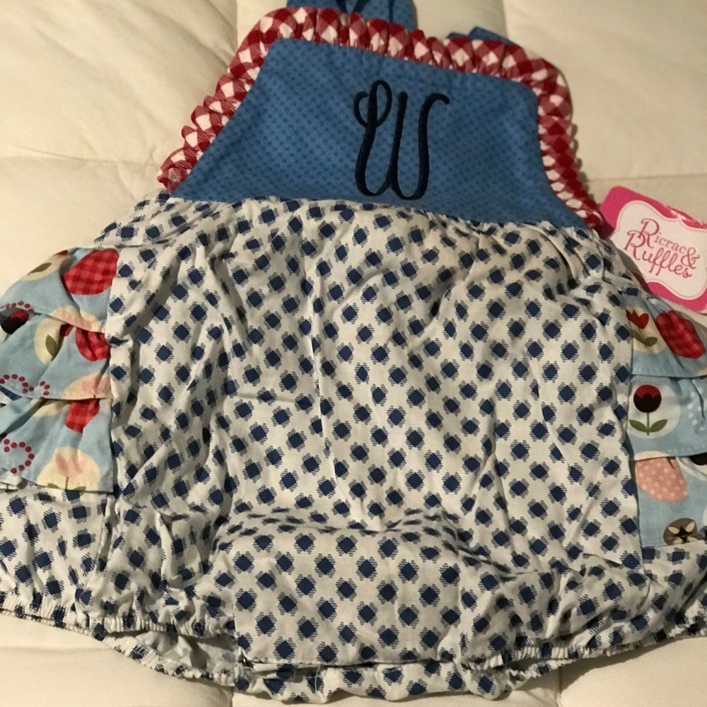 12m RRR New Bubble monogrammed “W”